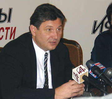 Сергей Иваненко на пресс-конференции 29 ноября 2000 г.