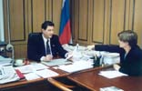 Со своим пресс-секретарем Е.Лукашевой