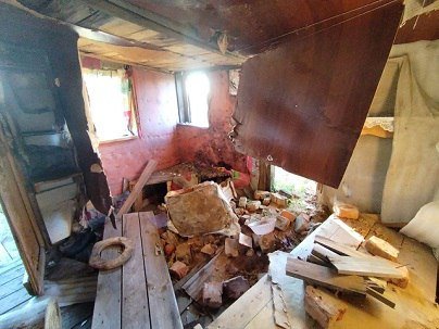 разваленная часовня в Петрушово
